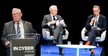 Marc Watin-Augouard, fondateur du Forum Incyber, Guillaume Tissier, directeur général du Forum Incyber et Jean-Noël de Galzain, président d’Hexatrust