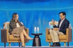 Daniela Amodei, confondatrice et présidente d’Anthropic et Sridhar Ramaswamy, CEO de Snowflake.